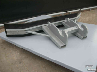 Rubberschuif Hofstede Rubberschuif 1.6M / 2.0M / 2.6M /3.1M  rubber modder blubber vuil voer erf schuif schuiver
