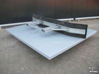 Rubberschuif Hofstede Rubberschuif 1.6M / 2.0M / 2.6M /3.1M  rubber modder blubber vuil voer erf schuif schuiver