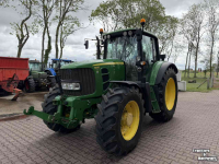 Tractor / Trekker John Deere 6830