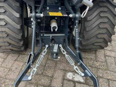 Compact tractor Iseki TXGS 24