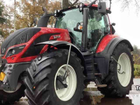 Tractor / Trekker Valtra T234A Tractor