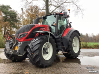Tractor / Trekker Valtra T234A