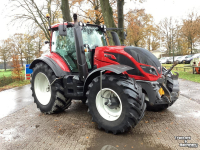 Tractor / Trekker Valtra T234A