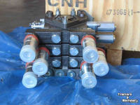 Tractor / Trekker New Holland Compleet Hydraulisch ventielenblok voor T4.xxx Case-IH Farmall Steyr Kompakt parts nr:47396611
