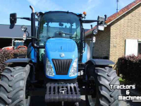 Tractor / Trekker New Holland T5.105 met luchtreminstallatie