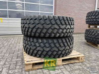 Wielen, Banden, Velgen & Afstandsringen BKT 480/80R34 IND (18.4R34) Ride Max + 400/80R24 IND (14.9 R24) Ride max