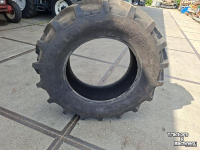 Wielen, Banden, Velgen & Afstandsringen Firestone 420/70R28