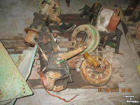 Gebruikte onderdelen van tractoren Deutz d40 d 30  serie en 3005 en 4005  serie