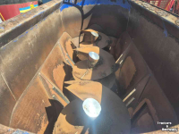 Voerverdeelwagen  / Voerdoseerwagen Eurocomp Dual Mix Super Unifeed
