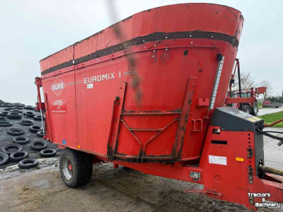 Voermengwagen Kuhn Euromix