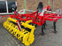 Cultivator Pottinger Synkro 3030 met Conoroll