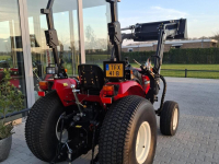 Tractor / Trekker Shibaura Shibaura ST 330 compact tractor 30 pk voorlader 498 uur!