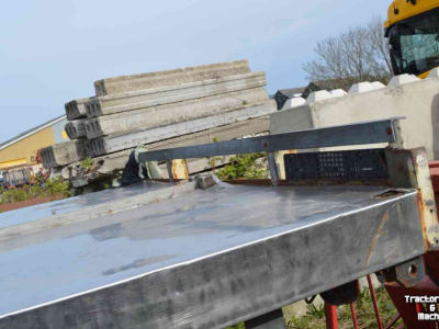 Vierwielige wagen / Landbouwwagen Meyer 8 meter