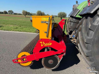 Doorzaaimachine Vredo Vredo doorzaaier / gras seeder midejo