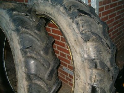 Wielen, Banden, Velgen & Afstandsringen Alliance 11,2R32