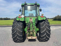 Tractor / Trekker John Deere 8300