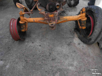 Gebruikte onderdelen van tractoren McCormick 324/326