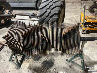 Diverse gebruikte onderdelen New Holland 1270r 1290r 1270r+ 1290r+