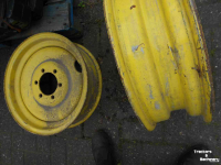 Wielen, Banden, Velgen & Afstandsringen John Deere 5.5-18