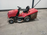 Zitmaaier Honda HF 2216