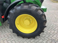 Tractor / Trekker John Deere 6M 150