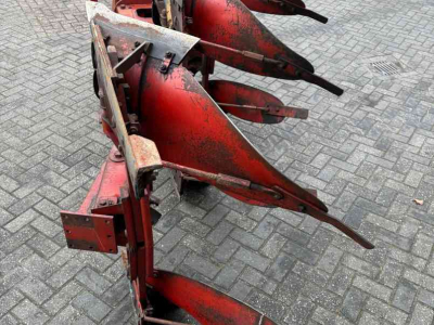 Ploegen Krone Askan 140/3