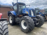 Tractor / Trekker New Holland T8040 PS AIRCO