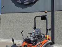 Zitmaaier Kubota ZD1211