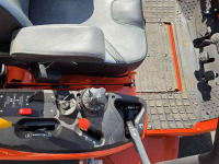 Zitmaaier Kubota ZD1211
