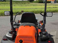 Zitmaaier Kubota ZD1211