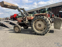 Tractor / Trekker Renault 651