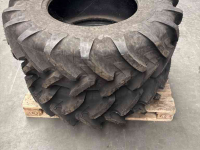 Wielen, Banden, Velgen & Afstandsringen Michelin 13.6R24