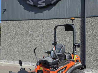 Zitmaaier Kubota ZD1211