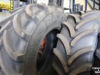 Wielen, Banden, Velgen & Afstandsringen Vredestein 710/70R38 Traxion XXL trekkerbanden tractorbanden demontage