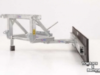 Overige stal- en melkmachines en toebehoren Qmac Modulo Rubber barn scraper 180cm Euro hookup