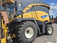 Veldhakselaar New Holland FR9080
