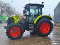 Tractor / Trekker Claas arion 530