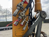 Bandenkraan / Graafmachine op wielen Liebherr A900C