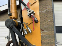 Bandenkraan / Graafmachine op wielen Liebherr A900C