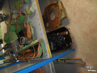Gebruikte onderdelen van tractoren John Deere 1020 v