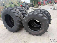 Wielen, Banden, Velgen & Afstandsringen Vredestein Traxion 600/70R30 en 710/70R42