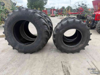 Wielen, Banden, Velgen & Afstandsringen Vredestein Traxion 600/70R30 en 710/70R42