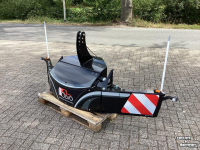 Tractor / Trekker  800 kg