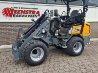 Shovel / Wiellader / Kniklader Giant G2500HD