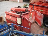 Voeruitkuilwagen Vicon MENGBAK