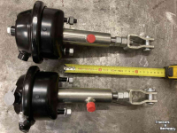 Diverse nieuwe onderdelen  Combi booster luchtrem/hydraulische rem. Combi remcilinder. VGM/Beco/Veenhuis/Joskin/Zocon/Jako/Vaia