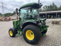 Compact tractor John Deere 4066R