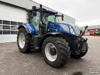 Tractor / Trekker New Holland Blue Power
