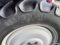 Wielen, Banden, Velgen & Afstandsringen Massey Ferguson 13.6R48 - 320/90R32