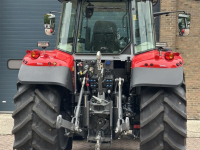 Tractor / Trekker Massey Ferguson 5S.135 Dyna-6 Exclusive